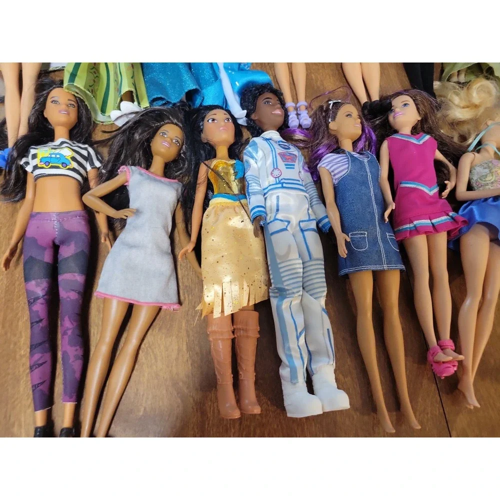 Barbie Doll Lot 16 dolls Some Disney Astronaut AA etc.... Mixed collection